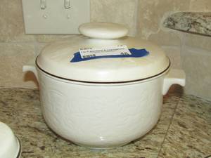 lot 46 image: Lambeth ware Royal Doulton dishes, covered casserole ,
