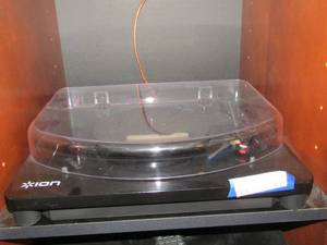 lot 93 image: ION Turntable classic Lap