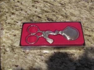 lot 106 image: Silver platted rooster pastry scissors NIB