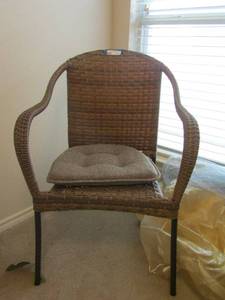 lot 240 image: wicker style indoor outdoor use chair very nice condition