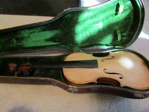 lot 112 image: violin piece restoration to be finished, no bridge or strings, Anton st. schroeher, made in Germany in case