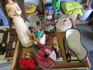 lot 367 image: Small lot of household Christmas dcor including, ribbon, samta sleigh candy dish, snow man candle holder, 12 angel and more