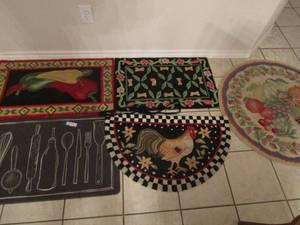 lot 343 image: Oval fruit design door rug, Half moon rooster rug for kitchen, 3 standard size entry or door mats rugs qty 5