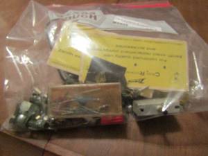 lot 381 image: Bag of misc. electric wires and connectors