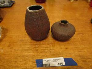 lot 410 image: Hand thrown raw edge pots qty 2 --- 1 is 5 and 1 is 3