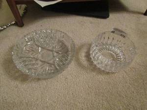 lot 479 image: crystal bowls one has flower dcor
