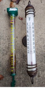 lot 347 image: rain gauges qty 2