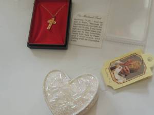 lot 151 image: religious necklace and keepsake