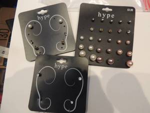 lot 275 image: 2 cards of hype stud earrings