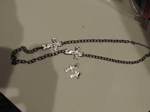 lot 193 image: necklace and earring set heavy metal