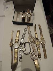 lot 34 image: Jewelry