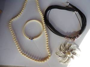 lot 301 image: Bead necklace with bangle bracelet  silver pearl broach and black silver strung necklace
