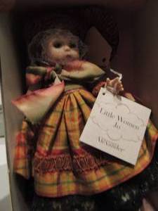 lot 85 image: MADAME ALEXANDER - LITTLE WOMAN  JO  8