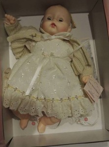 lot 77 image: MADAME ALEXANDER - SUNNY AFTERNOON  12