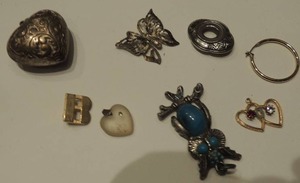 lot 240 image: Owl pin, initial pin, puffed heart pendant and more