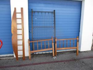 lot 71 image: Twin Bed- Head, Foot, Springs And Hardware