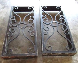lot 155 image: Metal scroll pattern window frames 22 x 48 x 6 (one frame has damaged corner)
