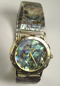 lot 165 image: Mother of pearl inlaid wrist watch with mother of pearl matching band