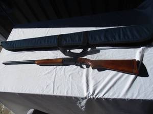lot 4 image: WINCHESTER MODEL 370, 12-GAUGE, BREAK ACTION SHOTGUN  FOR 2 34 & 3 SHELLS 26 BARREL, FULL CHOKE