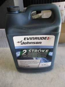 lot 27 image: Evinrude Johnson TC-W3, 2 stroke premium synthetic Marine engine Oil, 1 Gallon-Unopen