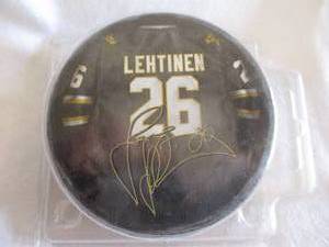 lot 37 image: Collectors #26 Jere Lehtinen, Autographed Jersey Signature Series Hockey Puck