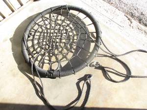 lot 149 image: 38-Rd. Spider Web Tree Swing Net Swing Platform Rope Swing