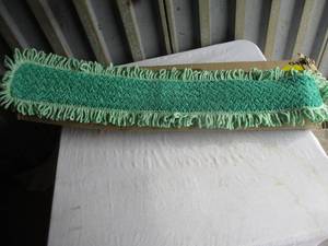 lot 181 image: Rubbermaid Commercial Products Fringed Microfiber Dust Mops- #Q438, 2-pcs. 36-Mop Pads Only