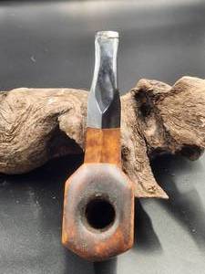 lot 51 image: Vintage Estate tobacco smoking pipe - (Box 2)