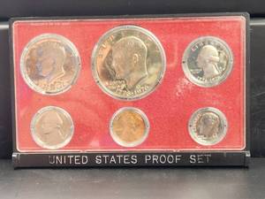 lot 73 image: 1776-1976 United States Proof Set