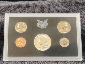 lot 234 image: 1968 United States Proof Set