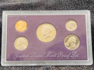 lot 188 image: 1989 United States Mint Proof Set