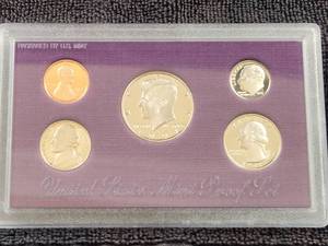 lot 113 image: 1991 United States Mint Proof Set