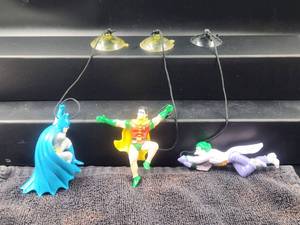 lot 160 image: 1989 Batman, Robin and the Joker figures by Applause