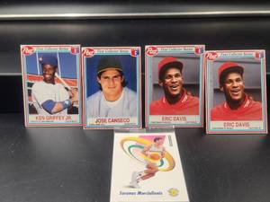 lot 119 image: Selection of Post Cereal baseball cards (B5)
