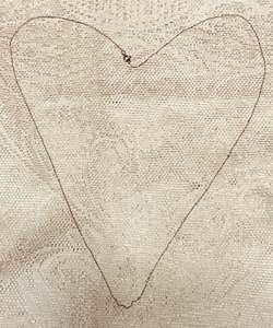 lot 5 image: 22-inch 10k Gold Necklace