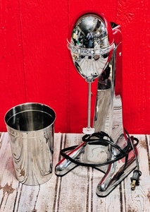 lot 44 image: Hamilton Beach Classic Chrome Drink Master Model 730C Milk Shake Maker