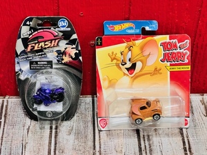 lot 173 image: Hot Wheels Tom and Jerry Car &amp SI Moto Flash Series 1 Mini Cycle - Still in Packages
