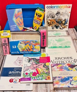 lot 185 image: Large Lot of Art Supplies &amp Projects