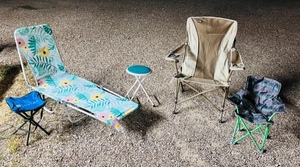 lot 295 image: Sun Squad Beach Lounger(With Tag Still On) W Four Other Camp Style Chairs &amp Stools