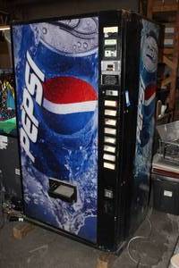 lot 1 image: Vintage Pepsi Vending Machine Tested Gets Cold