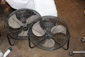 lot 22 image: 2 Vintage Round Floor Fans tested, comes on