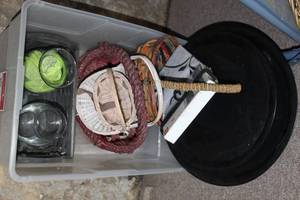 lot 101 image: Baskets, Platters, Flower Vases and more