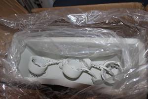 lot 103 image: Quantity of 3 Soliacs xpdxar