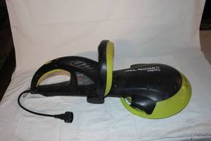 lot 85 image: Garden Groom Pro see photos