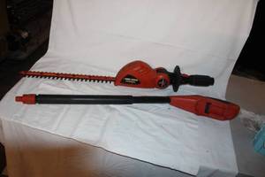 lot 84 image: Black and Decker Pole trimmer (no battery)