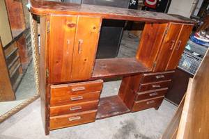 lot 203 image: Vintage TV Entertainment Center Wood