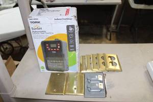 lot 341 image: Outlet Covers and Accessories