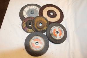 lot 265 image: Grinding Wheel blades