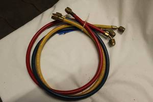 lot 397 image: HVAC Hoses