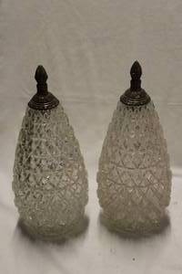 lot 365 image: $$$ Vintage Cut Crystal Diamond Shape Light Covers